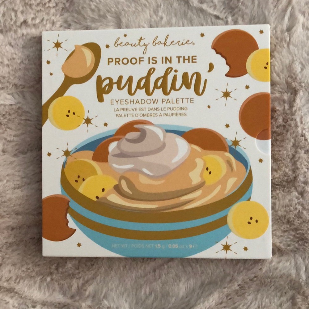 NWT Beauty bakerie eye shadow palette ✨